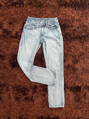 Urban Pipeline Light Wash Straight Leg Jeans - sz 10-ish